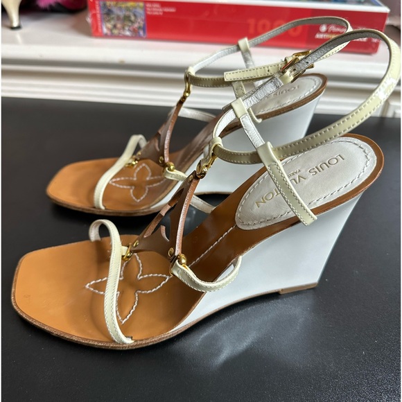 Louis Vuitton wedge heel sandals.  Slight wear on bottom of sandals. Size 7 (37) - Picture 3 of 13